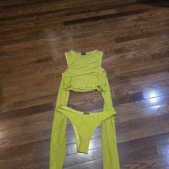 Bikini Bathing Suit 3 Piece Suit - Picture 2 of 10